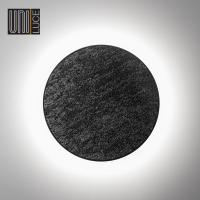 MOON M